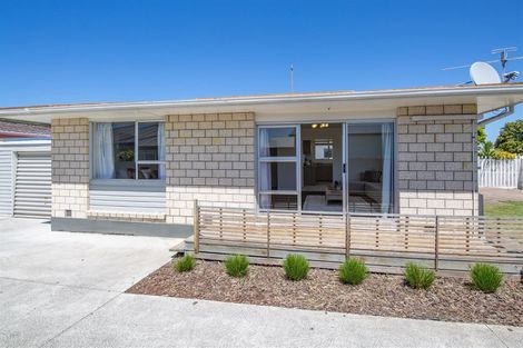 Photo of property in 1/8 Lamorna Road, Parklands, Christchurch, 8083