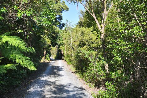 Photo of property in 61 Goat Island Road, Leigh, 0985