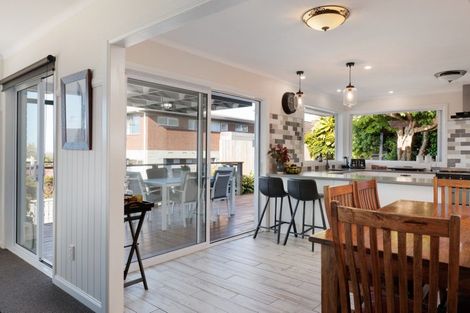 Photo of property in 156 Hinewa Road, Otumoetai, Tauranga, 3110