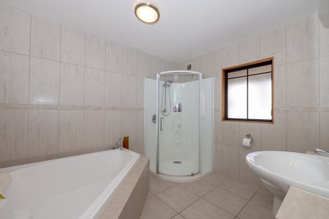 Photo of property in 16 Willowridge, Wanaka, 9305