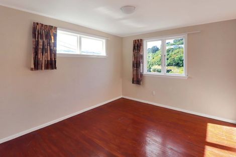 Photo of property in 40 Hathaway Avenue, Karori, Wellington, 6012