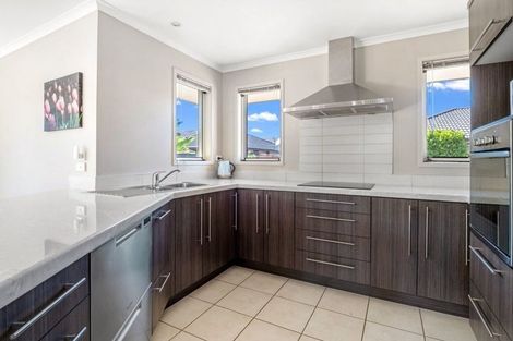 Photo of property in 63b Malta Crescent, Katikati, 3129