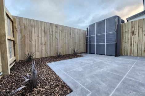 Photo of property in 3/43 Churton Crescent, Taita, Lower Hutt, 5011