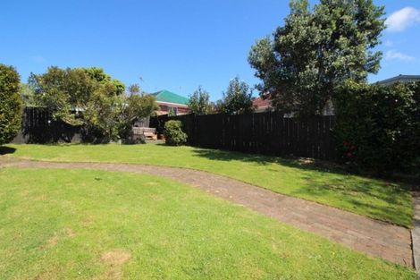 Photo of property in 15a Fitzroy Street, Papatoetoe, Auckland, 2104
