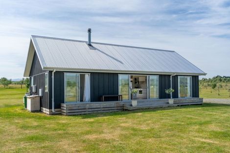 Photo of property in 262a Dakins Road, East Taratahi, Masterton, 5887