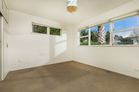 Photo of property in 14 Roick Parade, Glen Eden, Auckland, 0602