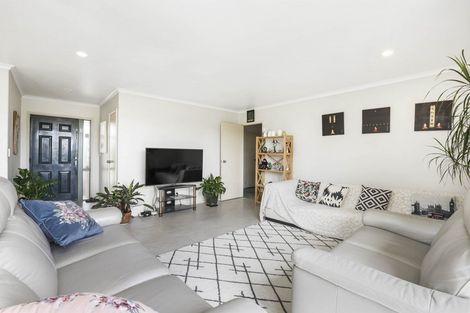 Photo of property in 23 Nobleman Place, Hamilton East, Hamilton, 3216