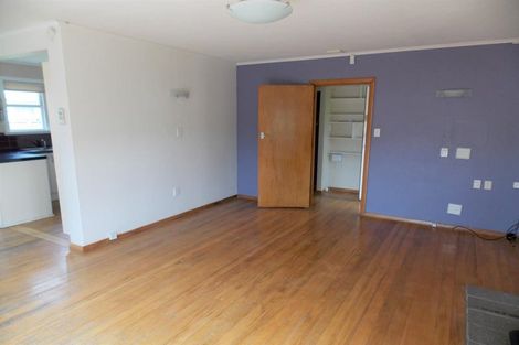 Photo of property in 1 Field Street, Silverstream, Upper Hutt, 5019