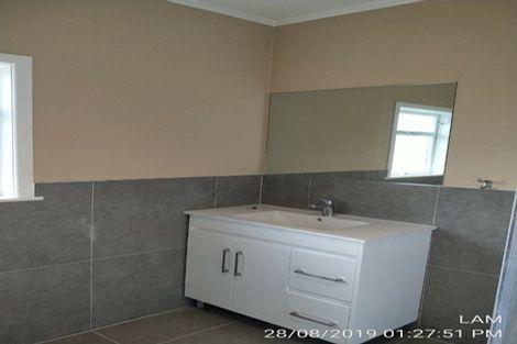 Photo of property in 11a Landon Avenue, Mangere East, Auckland, 2024