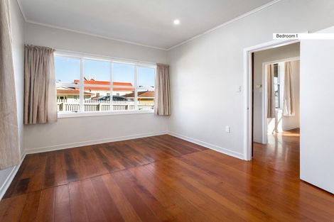 Photo of property in 616 Mackay Street, Thames, 3500