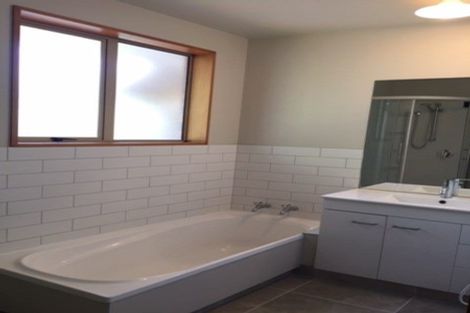 Photo of property in 66 Martin Avenue, Beckenham, Christchurch, 8023