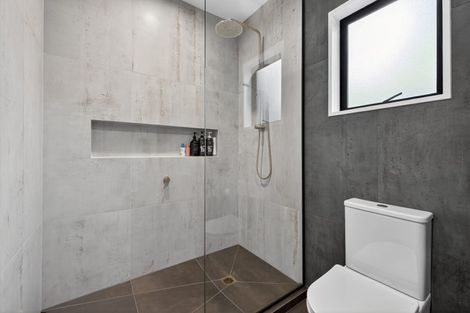 Photo of property in 16 Stoneyridge Close, Mount Pleasant, Christchurch, 8081
