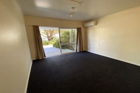 Photo of property in 95 Farmer Crescent, Taita, Lower Hutt, 5011