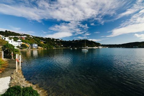 Photo of property in 18c Trevor Terrace, Paremata, Porirua, 5024