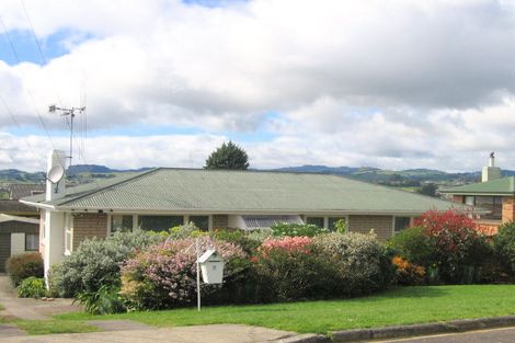 Photo of property in 8a Simmonds Grove, Greerton, Tauranga, 3112