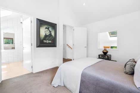 Photo of property in 6 Chartres Lane, Arrowtown, 9302
