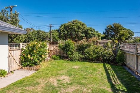 Photo of property in 82 Manly Street, Paraparaumu Beach, Paraparaumu, 5032