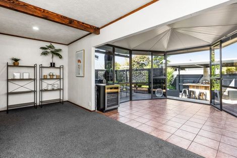 Photo of property in 24 Harpham Street, Taradale, Napier, 4112