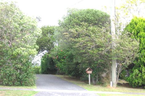 Photo of property in 15 Sunnynook Road, Forrest Hill, Auckland, 0620