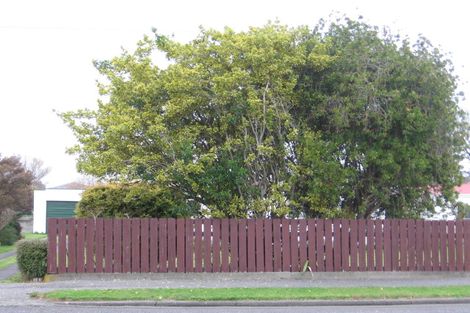 Photo of property in 9 Tararua Street, Masterton, 5810