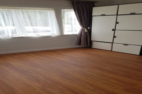 Photo of property in 29 Lincoln Road, Henderson, Auckland, 0610