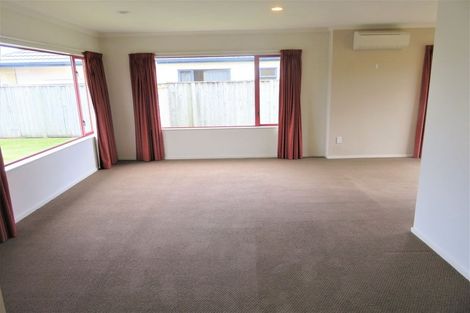 Photo of property in 3 Blythfield Place, Taradale, Napier, 4112
