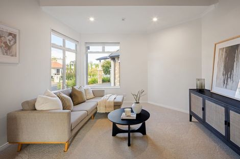 Photo of property in 5 Ashmore Court, Huntington, Hamilton, 3210