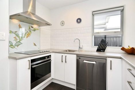 Photo of property in 32 Helmore Street, Rangiora, 7400