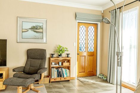 Photo of property in 4 Hunter Street, Westport, 7825