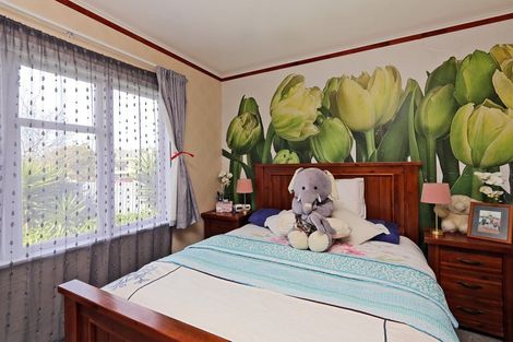 Photo of property in 5 Kelvin Road, Maraenui, Napier, 4110