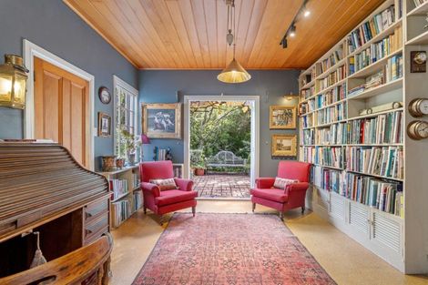Photo of property in 1 Main Road, Governors Bay, Lyttelton, 8971