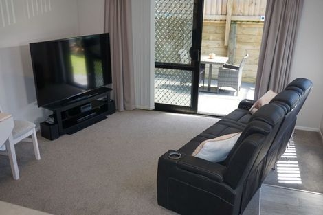 Photo of property in 144u2 Forest Lake Road, Forest Lake, Hamilton, 3200