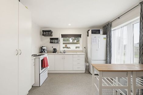 Photo of property in 42 Moody Street, Gore Bay, Cheviot, 7383