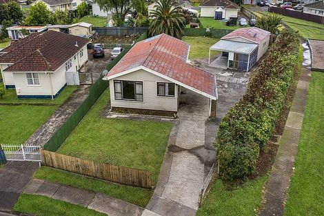 Photo of property in 48 Convair Crescent, Mangere, Auckland, 2022