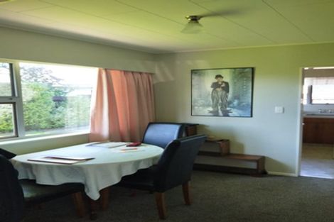 Photo of property in 2/25 Avondale Road, Taradale, Napier, 4112