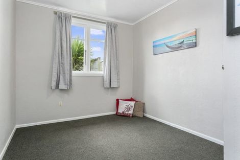 Photo of property in 13 Nevis Crescent, Tokoroa, 3420