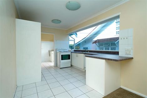 Photo of property in 1 Moana Avenue, Bayswater, Auckland, 0622