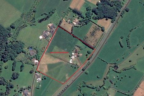 Photo of property in 102a Morley Road, Waiuku, 2681