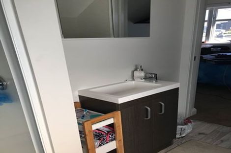 Photo of property in Drummond Street Flats, 17/19u Drummond Street, Mount Cook, Wellington, 6021