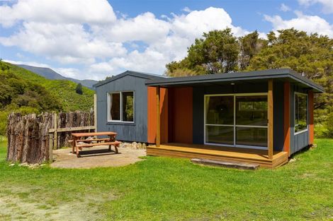 Photo of property in 159 Lindens Road, Mount Pleasant, Blenheim, 7273