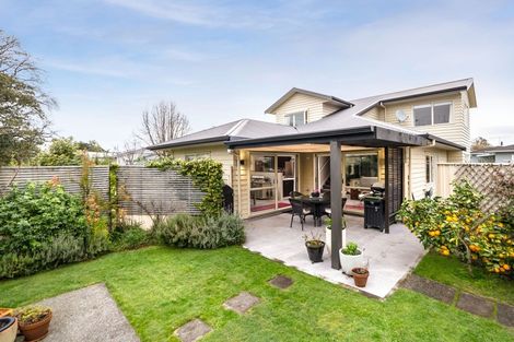 Photo of property in 8 Jellicoe Street, Greytown, 5712