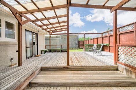 Photo of property in 14ud- Bush Grove, Trentham, Upper Hutt, 5018