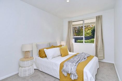 Photo of property in 2/21 Wyatt Place, Russley, Christchurch, 8042