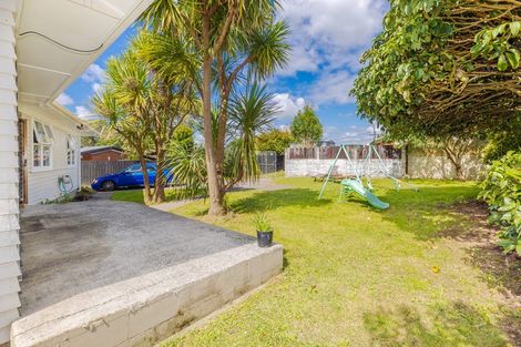 Photo of property in 9 Te Anau Place, Glenview, Hamilton, 3206