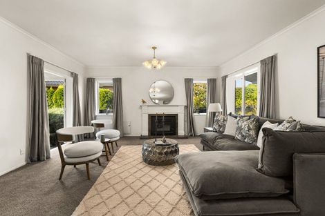 Photo of property in 1 Te Puna Place, Havelock North, 4130