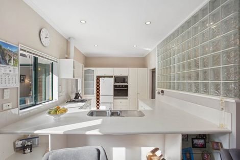 Photo of property in 5 Hoya Court, Henderson, Auckland, 0610