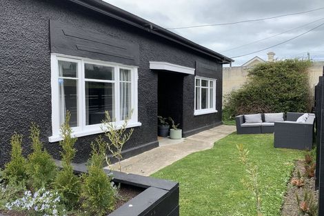 Photo of property in 23 Wharfe Street, South Hill, Oamaru, 9400