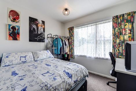 Photo of property in 9 Lorraine Place, Glenview, Hamilton, 3206