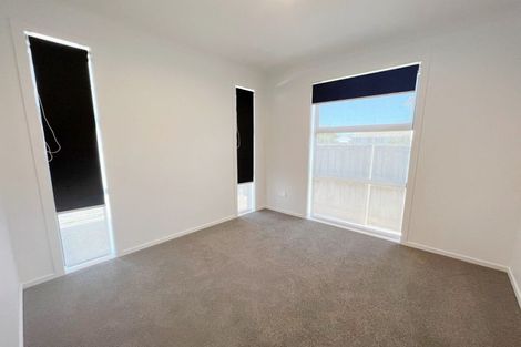 Photo of property in 2u2 Searancke Place, Fairfield, Hamilton, 3214