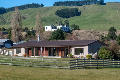 Photo of property in 7/500 Kinloch Road, Kinloch, Taupo, 3377